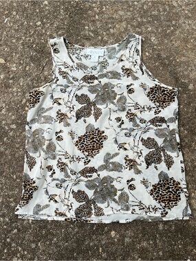 Casual Corner Silk Cream Floral Print Tank 100% Silk. M